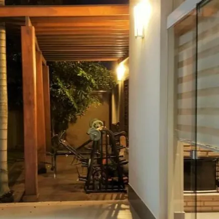 Buy this 2 bed house on Avenida Laranjal Paulista in Jardim Califórnia, Piracicaba - SP