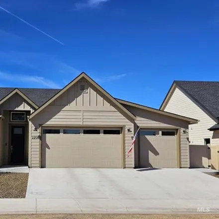 Buy this 3 bed house on Sunset Avenue in Caldwell, ID 83605
