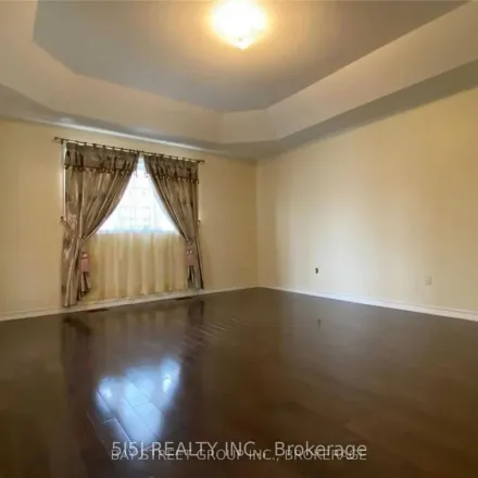 Image 4 - 23 Bishop's Gate, Markham, ON L6C 0K2, Canada - Apartment for rent
