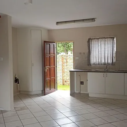 Image 5 - 22 Grysbok, Nelson Mandela Bay Ward 12, Gqeberha, 6020, South Africa - Apartment for rent