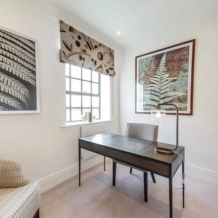Image 3 - Bechtel House, 245 Hammersmith Road, London, W6 7DN, United Kingdom - Apartment for rent