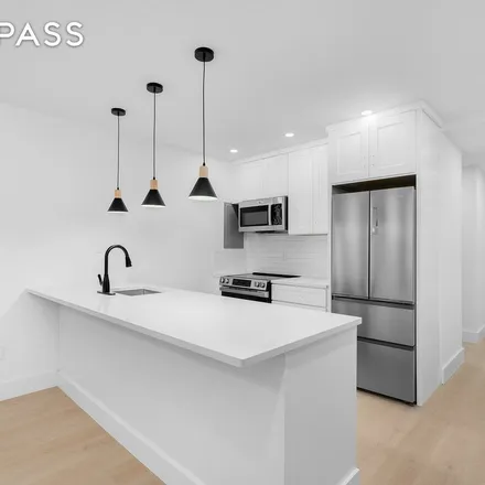 Image 3 - 128 East 62nd Street, New York, NY 10065, USA - Apartment for rent