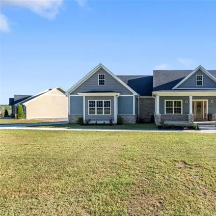 Buy this 6 bed house on 243 Stepping Stone Way in Cape Girardeau, MO 63701
