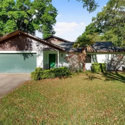 Buy this 3 bed house on 492 Southeast 41st Avenue in Ocala, FL 34471