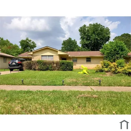 Rent this 3 bed house on 5919 W Canal Blvd