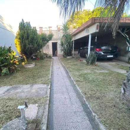 Rent this 2 bed house on Sadi Carnot in Presidente Roque Saenz Peña, Rosario