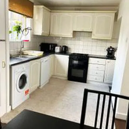 Rent this 3 bed duplex on Arrowsmith Road in The Lowe, London