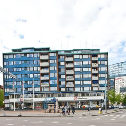 Rent this 3 bed apartment on Coop Skånegatan in Skånegatan 23, 412 52 Gothenburg