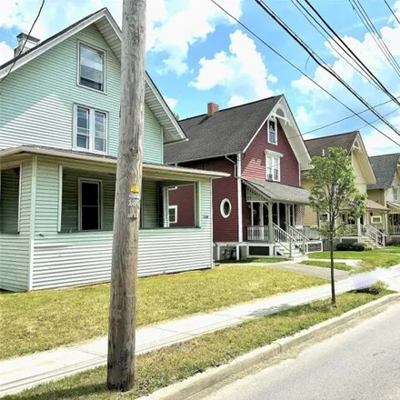 Image 3 - 258 Front St, Binghamton, New York, 13905 - House for sale