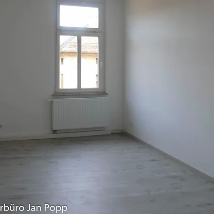 Rent this 2 bed apartment on Pizzeria Bravo in Carolinenstraße 1, 07973 Greiz