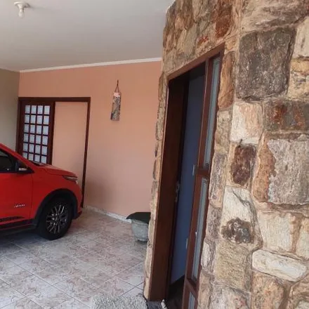 Buy this 3 bed house on Rua Alberto Franceschini in Vila Santana, Valinhos - SP