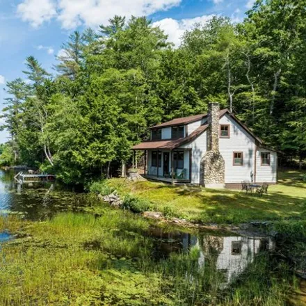 Buy this 3 bed house on 36 Cove Ln in Damariscotta, Maine