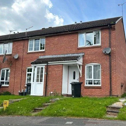 Rent this 2 bed house on Frampton Close in Swindon, SN5 7EN