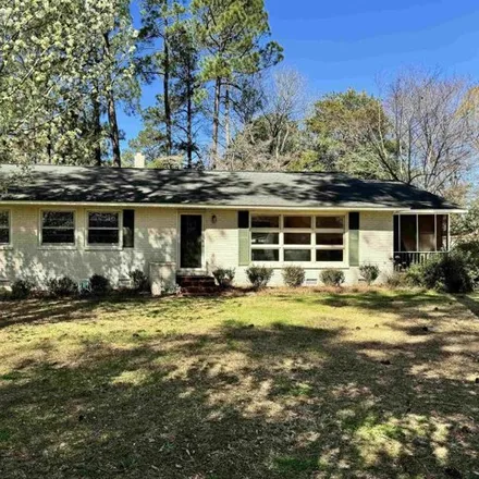 Buy this 4 bed house on 939 Wilcox Avenue in Marion, SC 29571