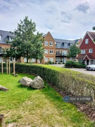 Rent this 2 bed apartment on Campion Square in Dunton Green, TN14 5FE