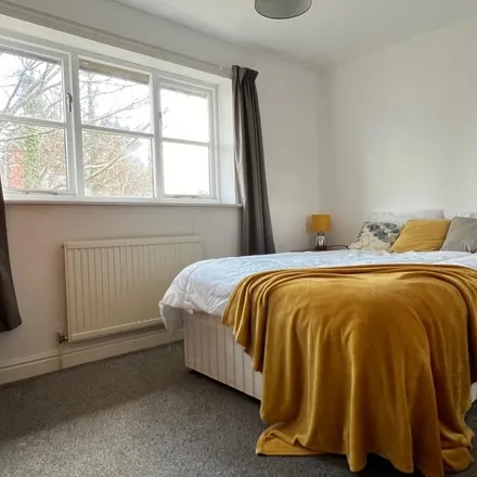 Rent this 1 bed room on Worcester Snoezelen in 3 Turnpike Close, Worcester