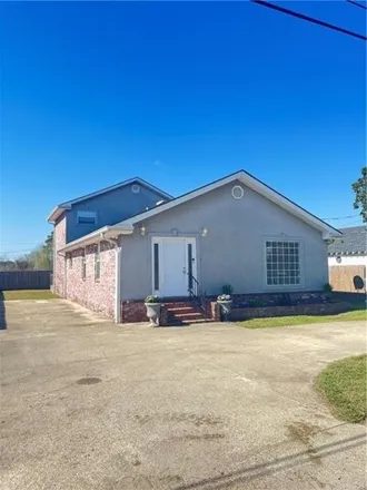 Image 1 - 2411 Behrman Highway, New Orleans, LA 70114, USA - House for sale