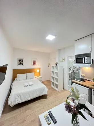 Rent this 1 bed apartment on Madrid in Calle de Joaquín María López, 54
