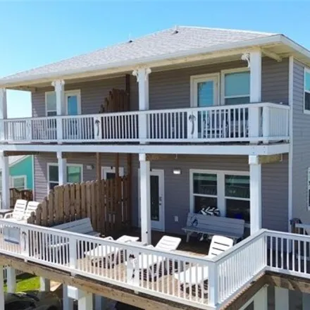 Buy this 6 bed house on Sam's Alley in Surfside Beach, Brazoria County