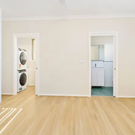 Image 3 - Dapto Dogs, Heininger Street, Wollongong City Council NSW 2530, Australia - Apartment for rent
