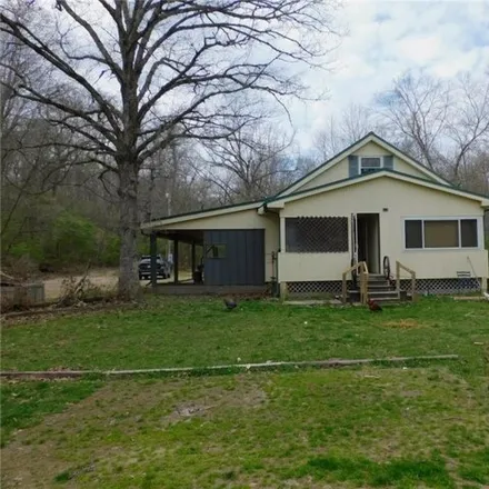 Buy this 2 bed house on unnamed road in Washington County, AR 72775