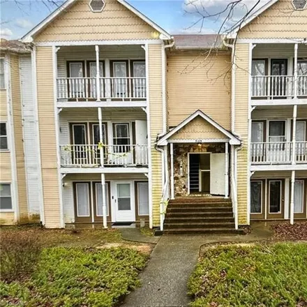 Buy this 2 bed condo on unnamed road in Greensboro, NC 27427