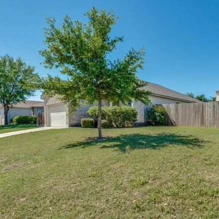 Image 3 - 10128 Colt Crossing, Converse, Converse, TX 78109, USA - House for sale