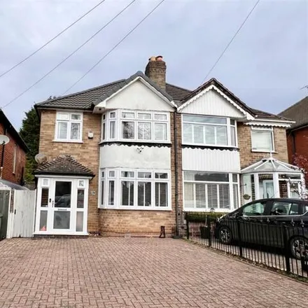 Buy this 3 bed duplex on 62 Colebrook Road in Haslucks Green, B90 2LD