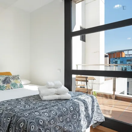 Rent this studio apartment on Avenida de Manoteras in 30, 28050 Madrid