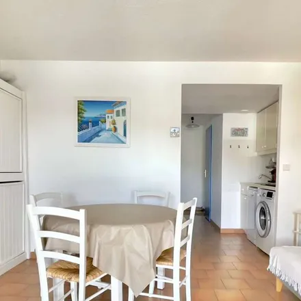 Rent this 2 bed apartment on 9 Rue Hoche in 83310 Cogolin, France