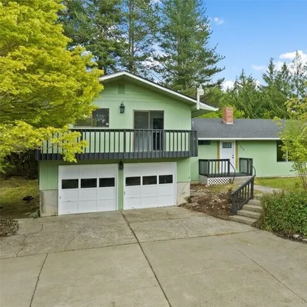 Buy this 3 bed house on 1302 South Bay Road Northeast in Olympia, WA 98506