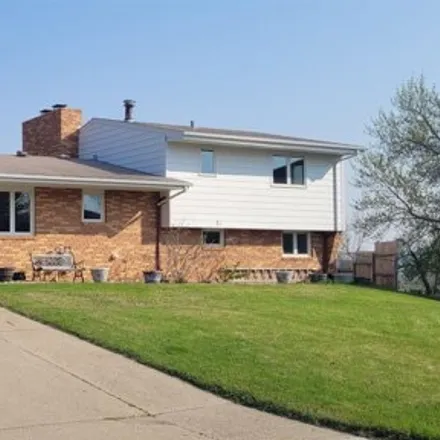 Buy this 4 bed house on 99 Irma Court in Minot, ND 58703