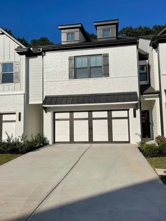 Rent this 3 bed townhouse on Atlanta Road in Gainesville, GA 30504