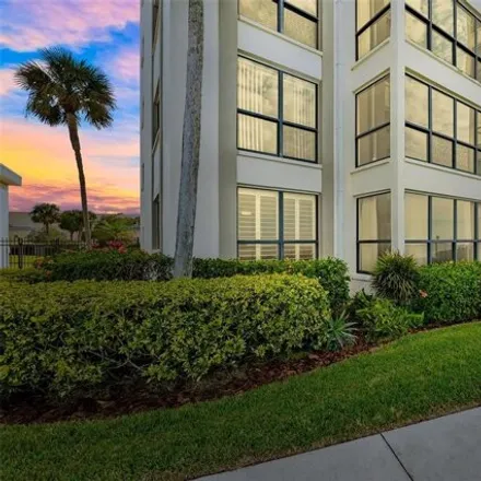 Buy this 2 bed condo on 248 Woodette Drive in Dunedin, FL 34698