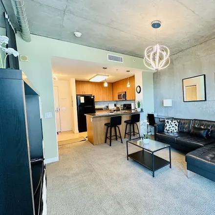 Rent this 1 bed condo on San Diego