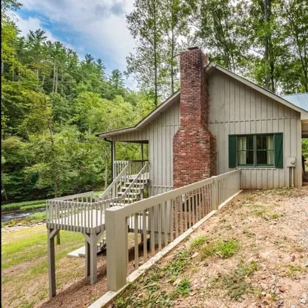 Rent this 3 bed house on Talking Rock in GA, 30175