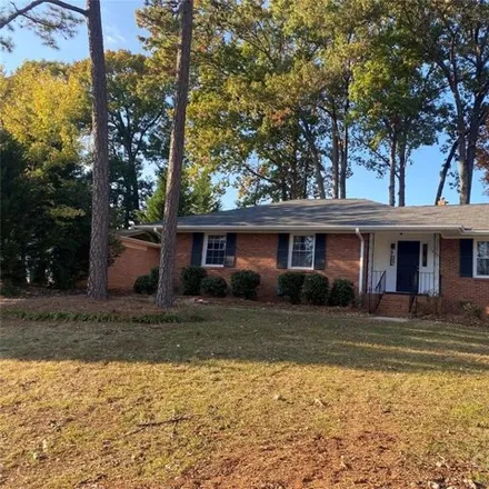 Rent this 3 bed house on 1427 Woodberry Road in Fox Run, Charlotte