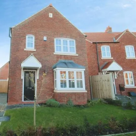 Buy this 3 bed house on Bamburgh Park in Hull, HU7 3NT