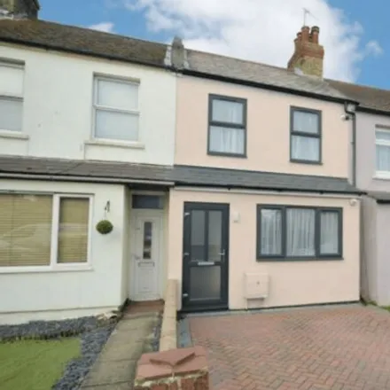 Buy this 2 bed townhouse on Age UK in Shaftesbury Avenue, Folkestone