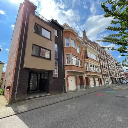 Rent this 2 bed apartment on Vital Decosterstraat 75 in 3000 Leuven, Belgium