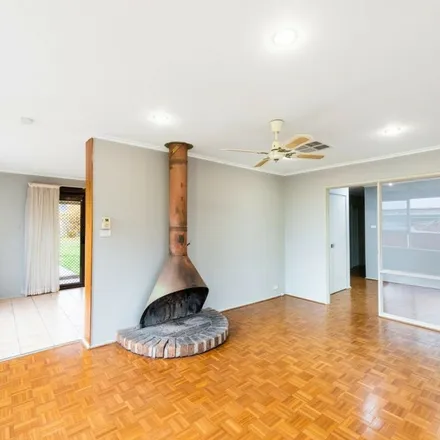 Image 4 - Australian Capital Territory, Beasley Street, Torrens 2607, Australia - Apartment for rent