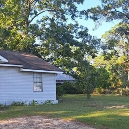 Buy this 3 bed house on 1295 Webb Road in Dothan, AL 36303
