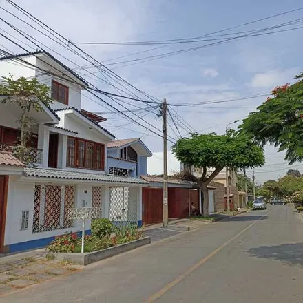 Image 7 - Mikari, Flora Tristán Avenue, La Molina, Lima Metropolitan Area 15012, Peru - House for sale