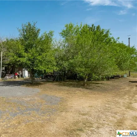 Image 2 - 419 Hurst Lane, Guadalupe County, TX 78155, USA - House for sale