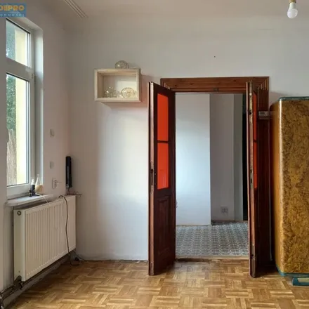 Buy this 3 bed apartment on Tężnia solankowa in Okuniewska, 05-071 Sulejówek