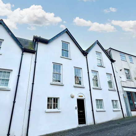 Image 1 - 26 Bank Street, Chepstow, NP16 5FE, United Kingdom - Apartment for rent