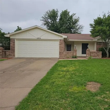 Buy this 4 bed house on 2323 Wilmer Drive in Grand Prairie, TX 75052