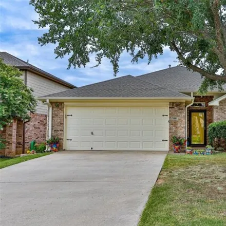 Buy this 3 bed house on unnamed road in Gainesville, TX 76240