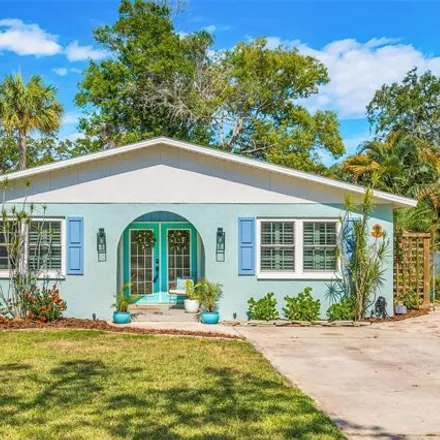 Buy this 2 bed house on 719 Virginia Ave in Tarpon Springs, Florida