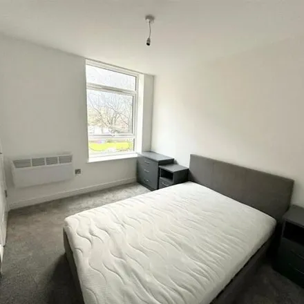 Image 7 - Park Terrace, Sefton, L22 3XB, United Kingdom - Room for rent